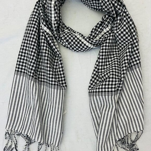 Kroma / Krama Cambodian Scarf handmade cotton 72'' x 25'' - Picture 3 of 3